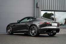 Jaguar F-Type V6 Chequered Flag - U56368