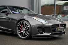 Jaguar F-Type V6 Chequered Flag - U56368
