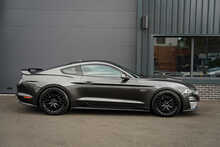 Ford Mustang V8 GT - U56369
