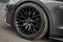 Ford Mustang V8 GT - U56369