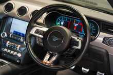 Ford Mustang V8 GT - U56369