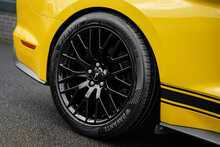 Ford Mustang V8 GT - U56371