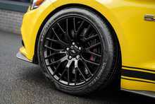 Ford Mustang V8 GT - U56371