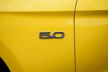 Ford Mustang V8 GT - U56371