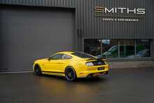 Ford Mustang V8 GT - U56371