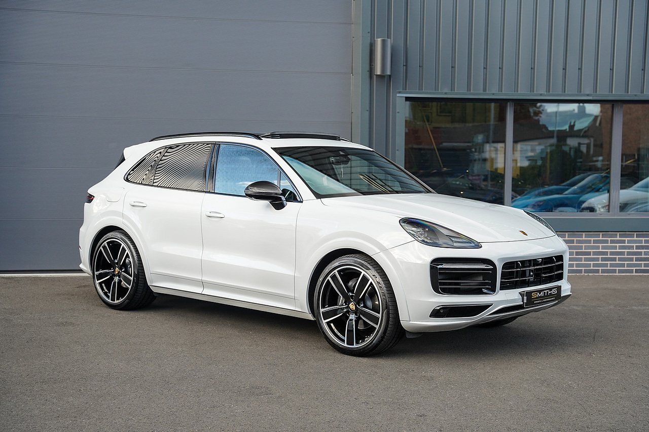 2023 Porsche Cayenne