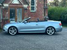Audi A5 Cabriolet A5 Cabriolet 2.7 TDI V6 S line Multitronic Euro 5 2dr - U115