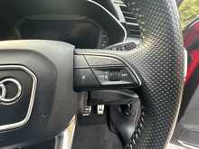 Audi Q3 TFSI S line - U194