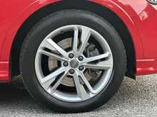 Audi Q3 TFSI S line - U194