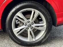 Audi Q3 TFSI S line - U194