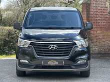 Hyundai i800 2.5 CRDi SE MPV 5dr Diesel Manual Euro 6 (136 ps) - U210