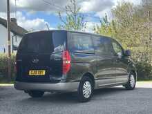 Hyundai i800 2.5 CRDi SE MPV 5dr Diesel Manual Euro 6 (136 ps) - U210