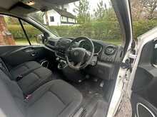 Vauxhall Vivaro 1.6 CDTi 2900 Sportive Panel Van 5dr Diesel Manual L1 H1 Euro 5 (115 ps) - U232