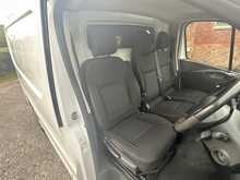 Vauxhall Vivaro 1.6 CDTi 2900 Sportive Panel Van 5dr Diesel Manual L1 H1 Euro 5 (115 ps) - U232