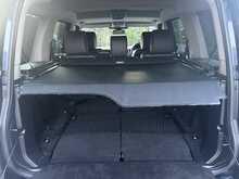 Land Rover Discovery 4 3.0 SD V6 SE Tech SUV 5dr Diesel Auto 4WD Euro 6 (s/s) (256 bhp) - U233