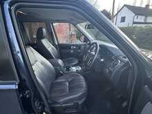 Land Rover Discovery 4 3.0 SD V6 SE Tech SUV 5dr Diesel Auto 4WD Euro 6 (s/s) (256 bhp) - U233