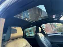 Volkswagen Touareg 3.0 TDI V6 BlueMotion Tech R-Line SUV 5dr Diesel Tiptronic 4WD Euro 6 (s/s) (262 ps) - U234