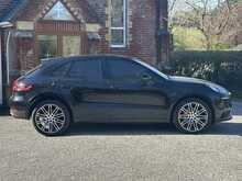 Porsche Macan 3.0 TD V6 S SUV 5dr Diesel PDK 4WD Euro 6 (s/s) (258 ps) - U236