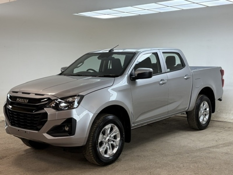 Isuzu Dl20 Dcb Pick Up 1.9 Automatic Diesel