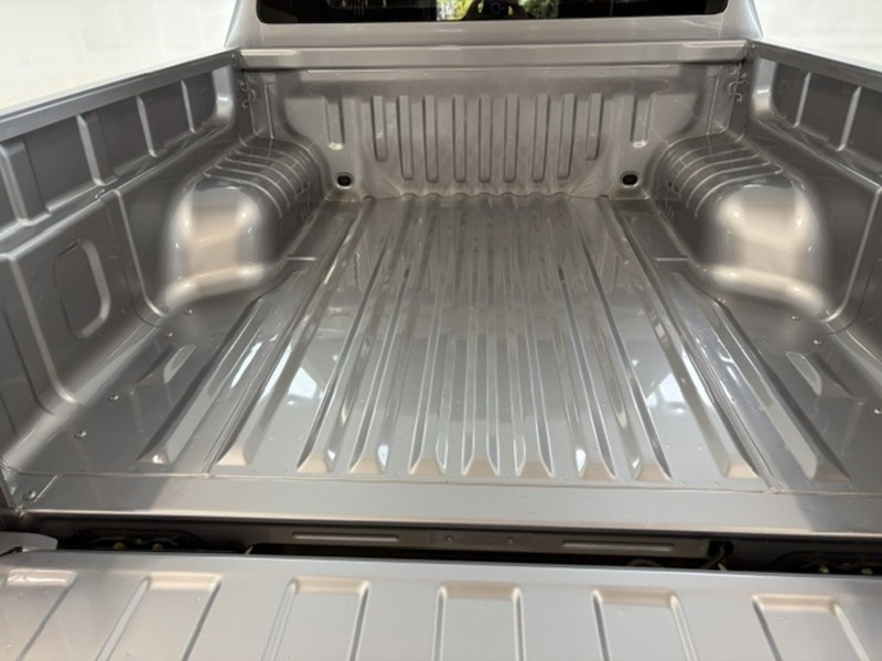 Isuzu Dl20 Dcb Pick Up 1.9 Automatic Diesel