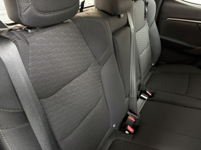 Isuzu Dl20 Dcb Pick Up 1.9 Automatic Diesel