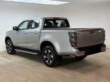 Isuzu D-Max Dl40 Dcb 