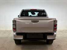 Isuzu D-Max Dl40 Dcb 