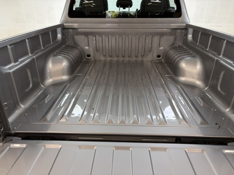 Isuzu Dl40 Dcb Pick Up 2.2 Automatic Diesel