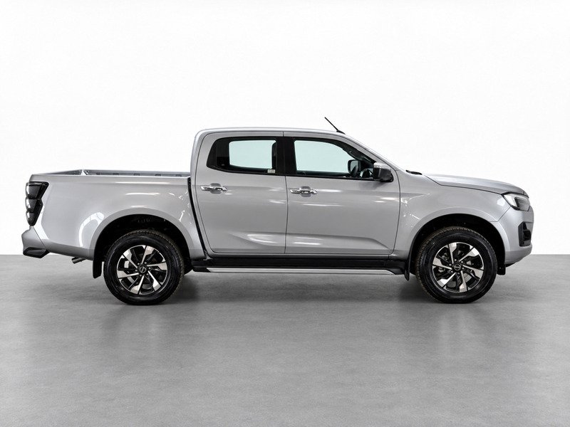 Isuzu Dl40 Dcb Pick Up 2.2 Automatic Diesel