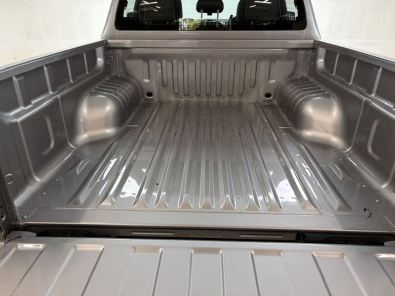Isuzu Dl40 Dcb Pick Up 2.2 Automatic Diesel