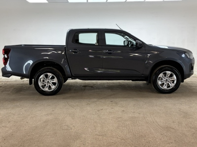 Isuzu Dl20 Dcb Pick Up 2.2 Manual Diesel