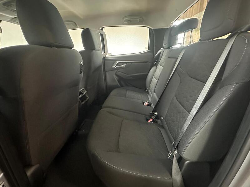 Isuzu Dl20 Dcb Pick Up 1.9 Manual Diesel