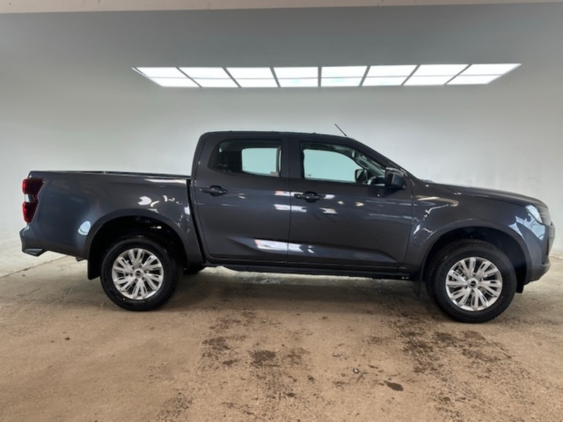 Isuzu Dl20 Dcb Pick Up 1.9 Manual Diesel