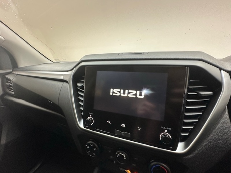 Isuzu Dl20 Dcb Pick Up 1.9 Manual Diesel