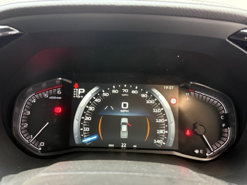 Isuzu V-Cross Dcb Pick Up 1.9 Automatic Diesel