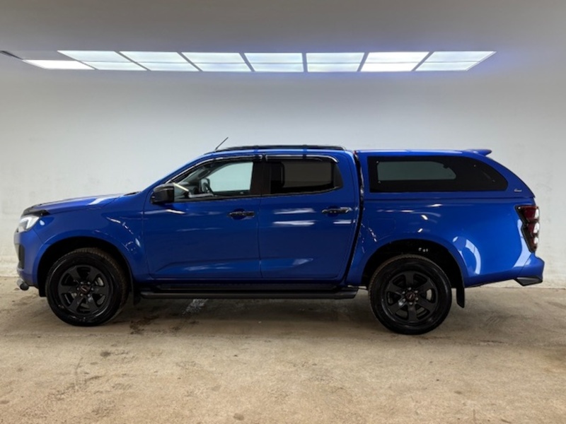 Isuzu V-Cross Dcb Pick Up 1.9 Automatic Diesel
