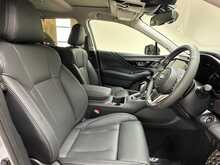 Subaru Outback Touring 