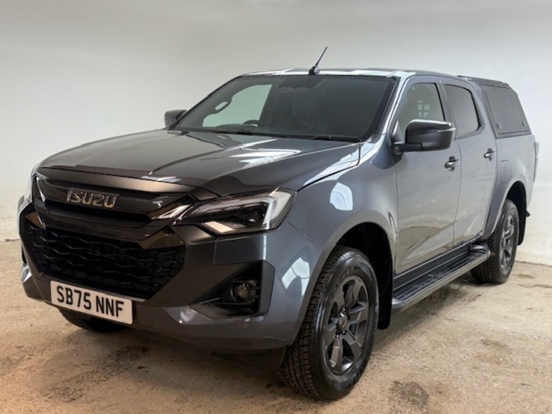 Isuzu V-Cross Dcb Pick Up 1.9 Automatic Diesel