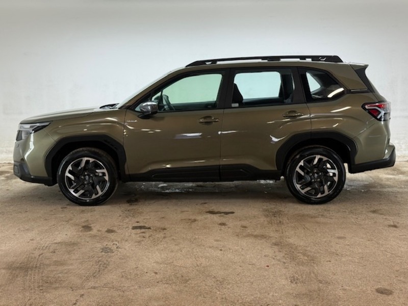 Subaru 2.0 i e-Boxer Limited SUV 5dr Petrol Hybrid Lineartronic 4WD Euro 6 (s/s) (136 ps)