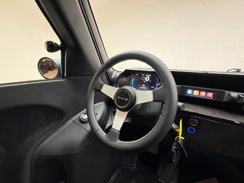 Micro Medium Range Coupe 10.5 Automatic Elecric