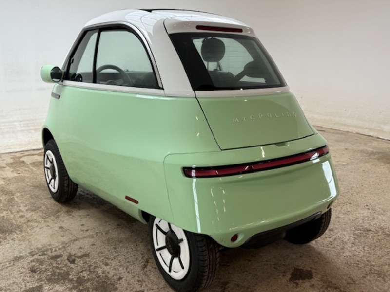 Micro Medium Range  Coupe 10.5 Automatic Electric