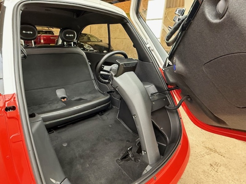 Micro Medium Range  Coupe 10.5 Automatic Electric 