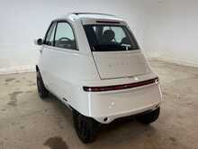 Micro Microlino Medium Range 