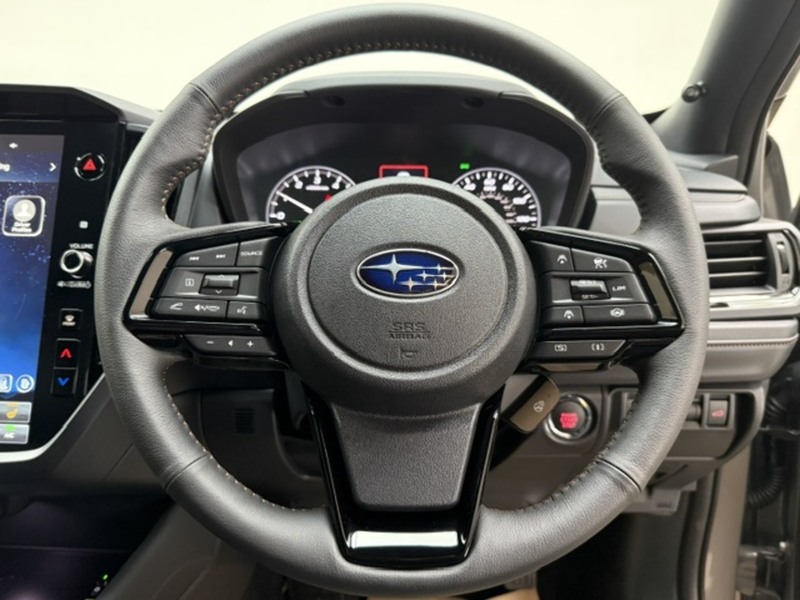 Subaru Touring SUV 1998 CVT Hybrid