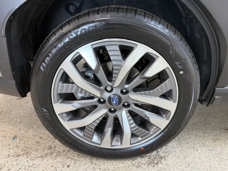 Subaru Touring SUV 1998 CVT Hybrid