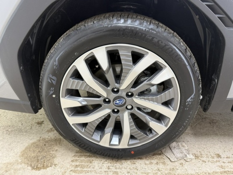 Subaru Touring SUV 1998 CVT Hybrid