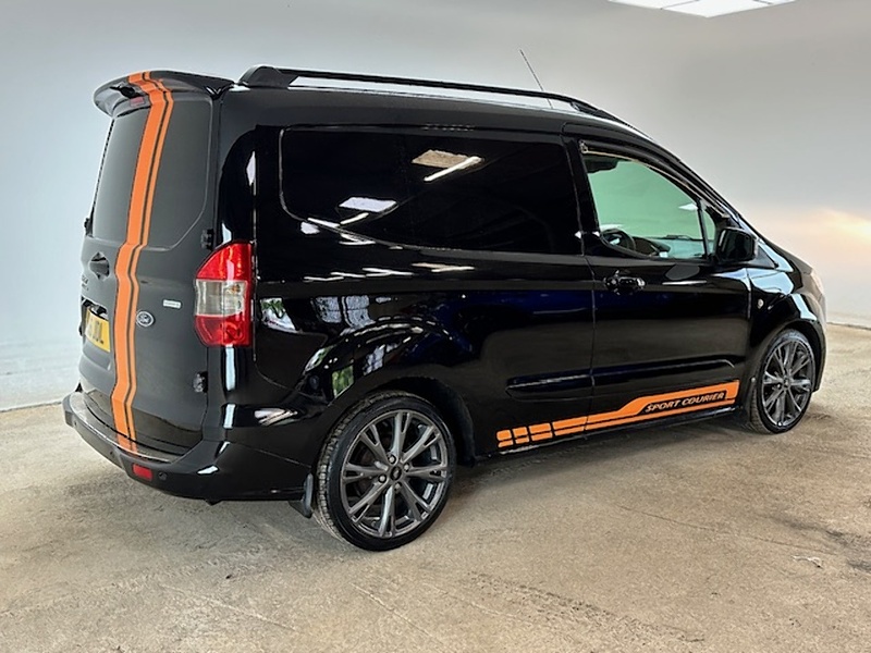 Ford 1.0 EcoBoost Trend Panel Van 5dr Petrol Manual L1 Euro 5 (100 ps)