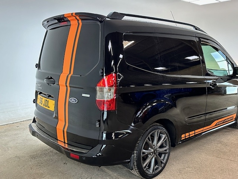 Ford 1.0 EcoBoost Trend Panel Van 5dr Petrol Manual L1 Euro 5 (100 ps)