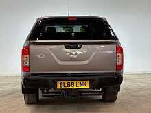 Nissan Navara dCi Tekna 
