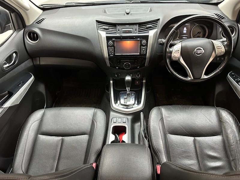 Nissan 2.3 dCi Tekna Pickup 4dr Diesel Auto 4WD Euro 6 (190 ps)